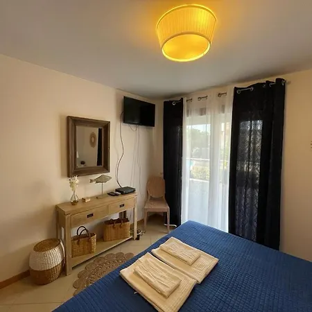 Wpcg 56 1-bedroom By The Pool In Gardens *